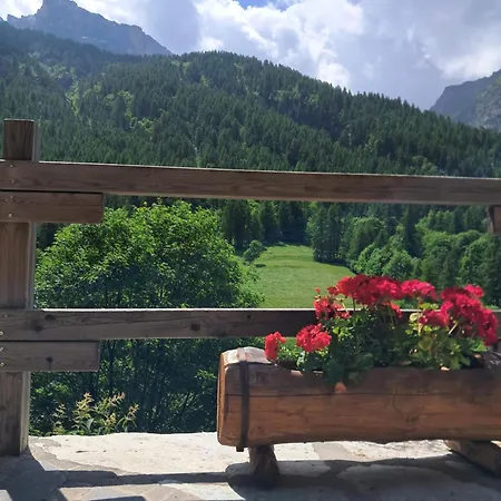 L'estela Апартаменты